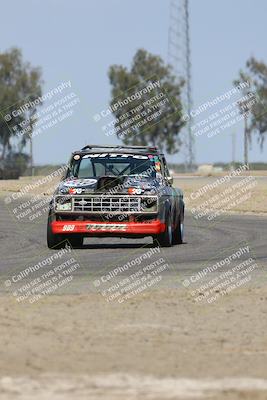 media/Sep-28-2025-24 Hours of Lemons (Sun) [[5dfe0e5f6e]]/10am (Off Ramp Exit)/